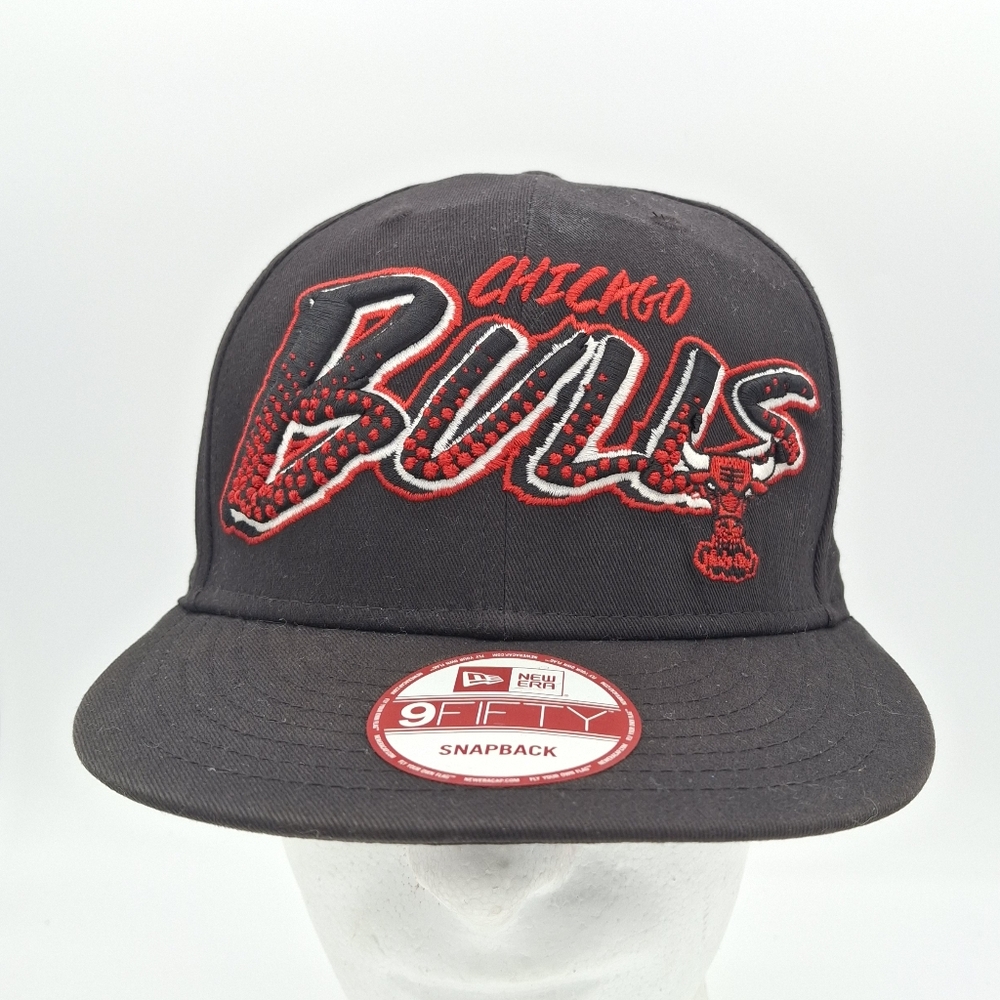 New Era Black and Red Chicago Bulls Snapback Hat